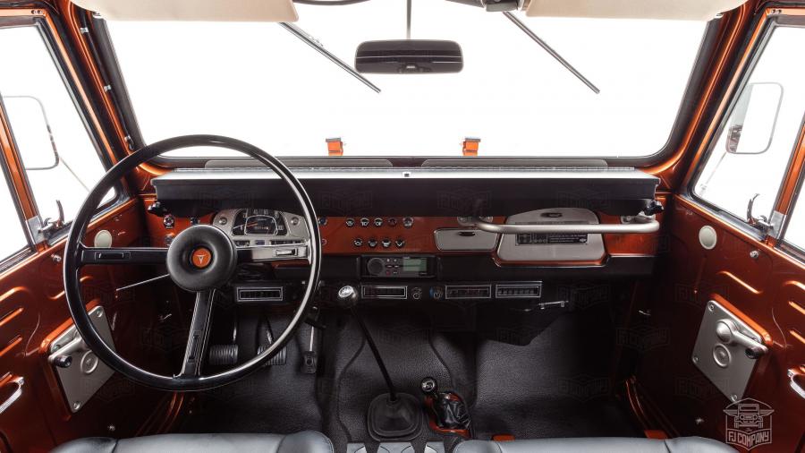 Торпедо Toyota Land Cruiser (FJ40) 1972 года  (фото 35 из 49)